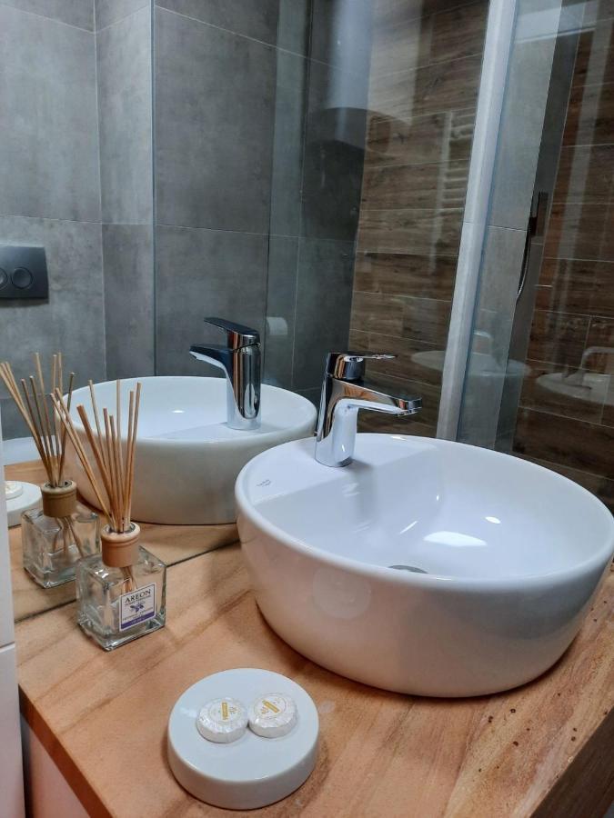 Apartment Pleasure Lux نوفي ساد المظهر الخارجي الصورة